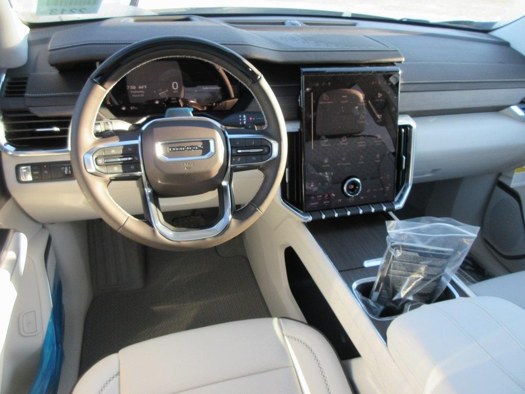 new 2025 GMC Acadia car, priced at $59,101