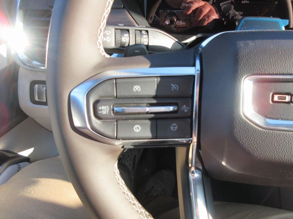 new 2025 GMC Acadia car, priced at $59,101