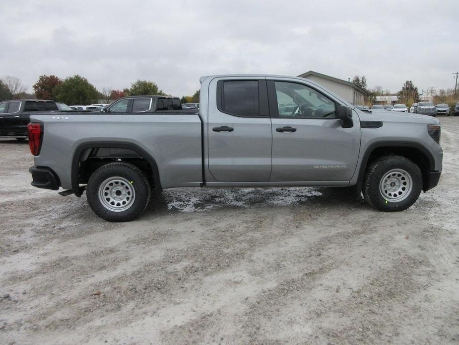 new 2025 GMC Sierra 1500 car, priced at $45,941