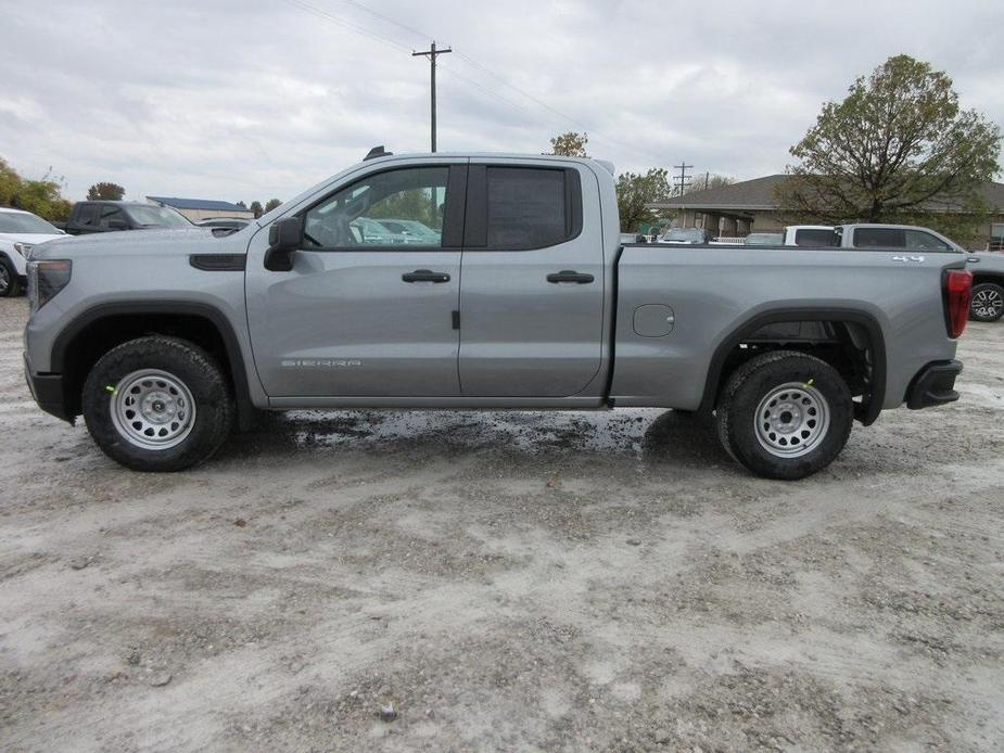 new 2025 GMC Sierra 1500 car, priced at $45,941