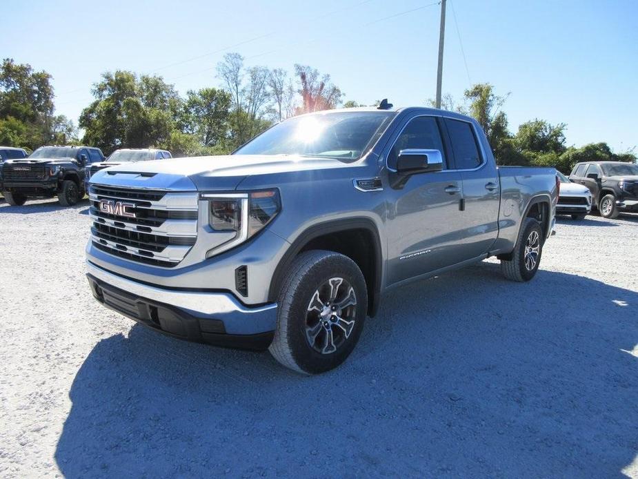 new 2025 GMC Sierra 1500 car, priced at $50,027