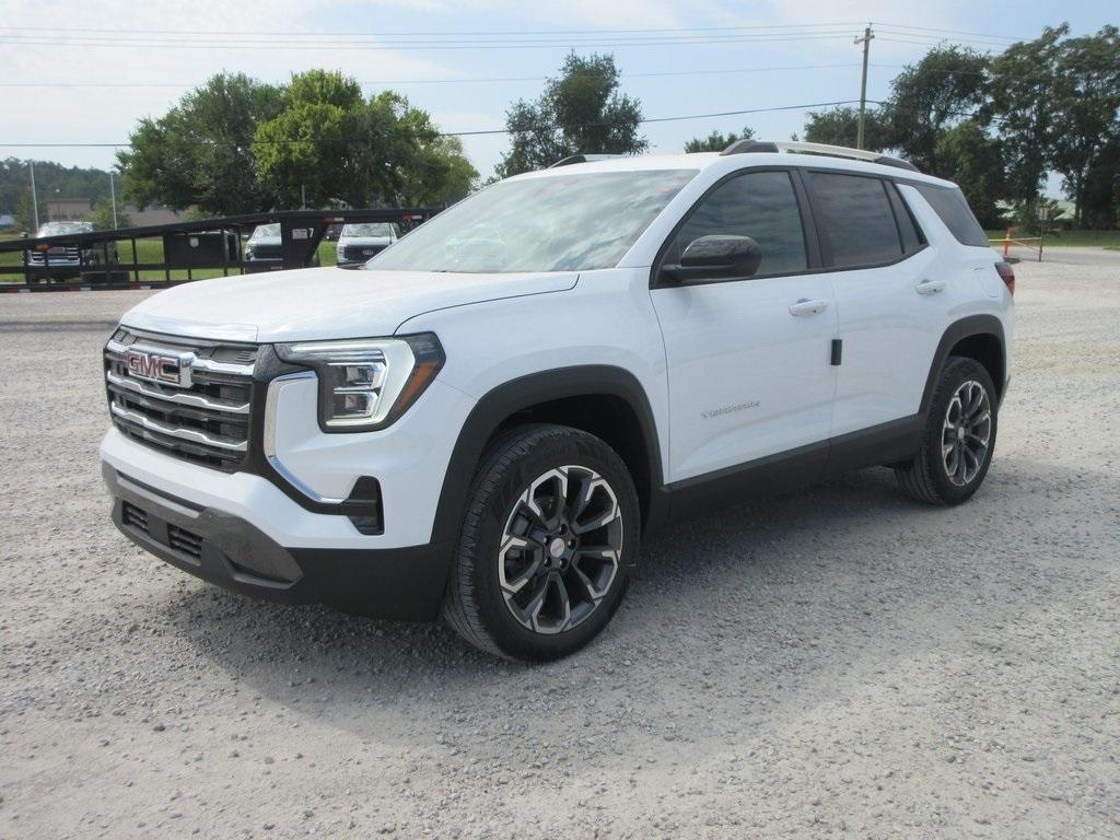 new 2026 GMC Terrain car, priced at $33,118