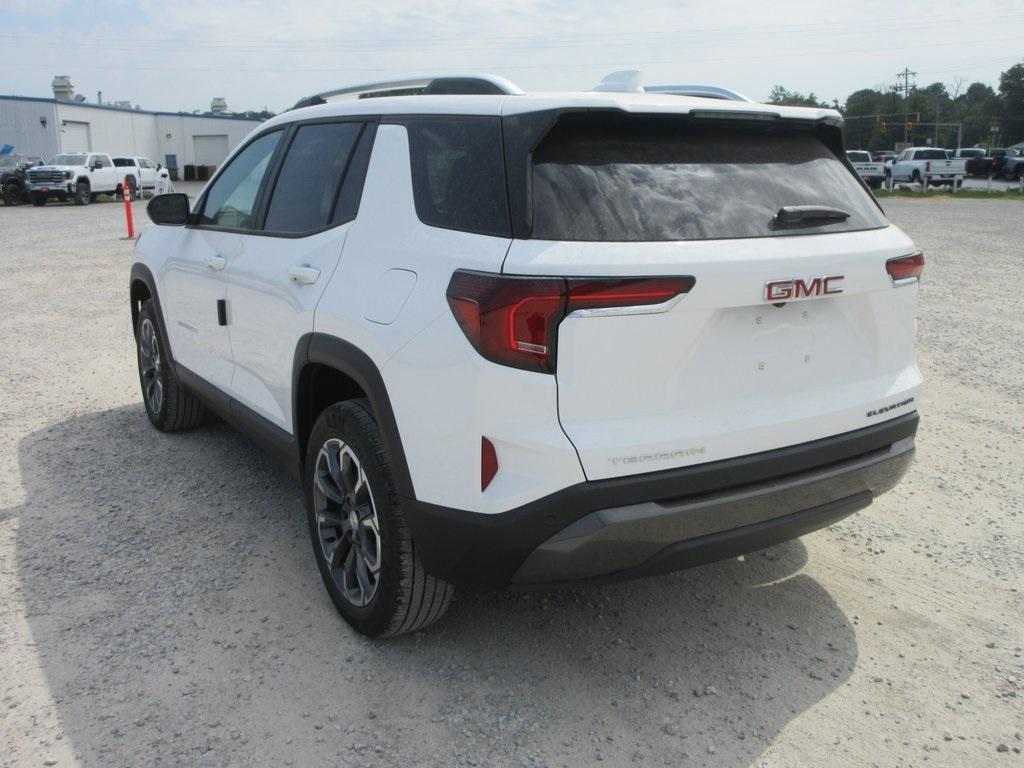 new 2026 GMC Terrain car, priced at $33,118
