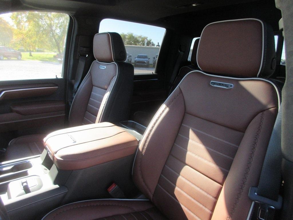 new 2026 GMC Sierra 2500 car, priced at $90,879