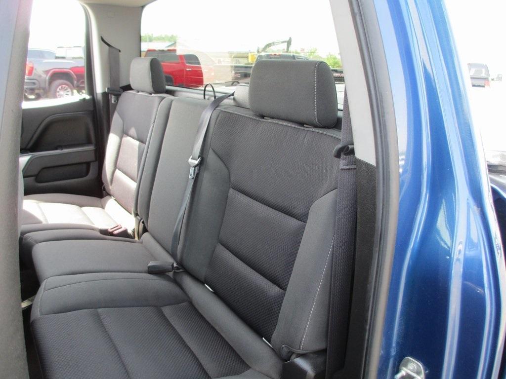 used 2015 Chevrolet Silverado 1500 car, priced at $17,995