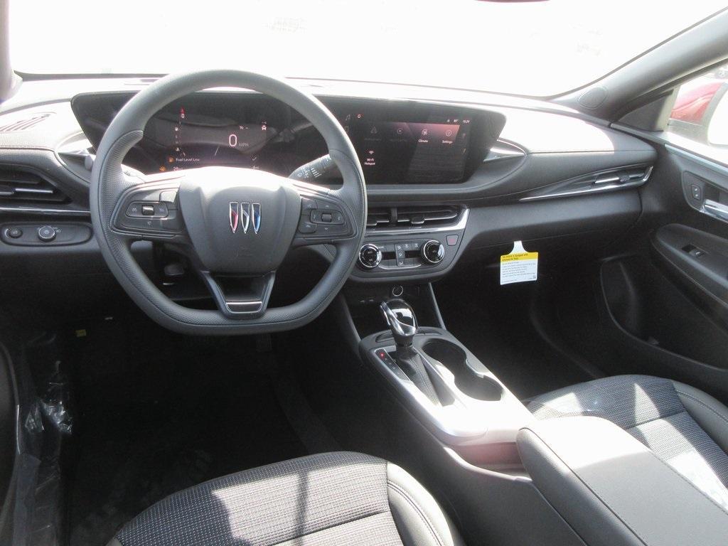 new 2025 Buick Envista car, priced at $24,752