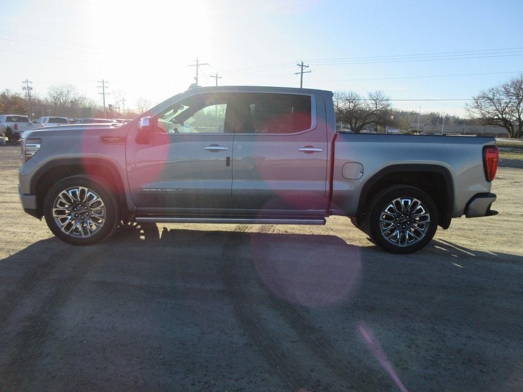 new 2025 GMC Sierra 1500 car, priced at $77,577