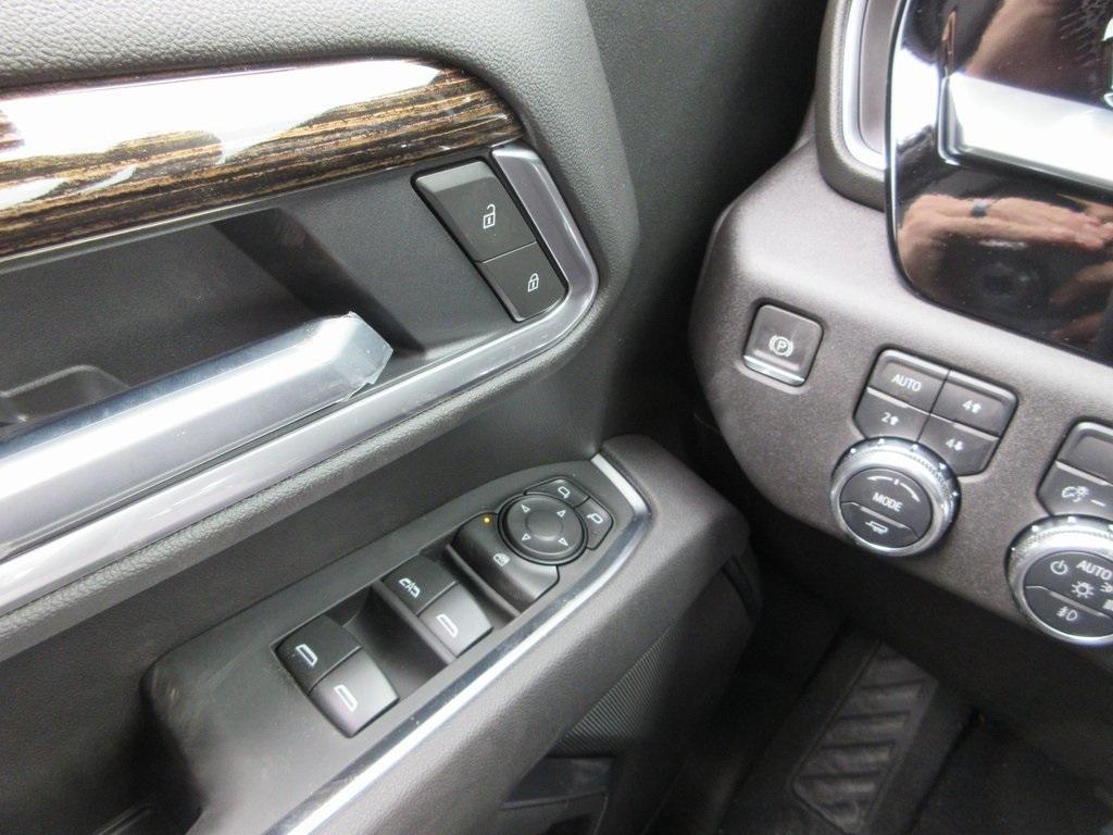 new 2025 GMC Sierra 3500 car, priced at $60,014