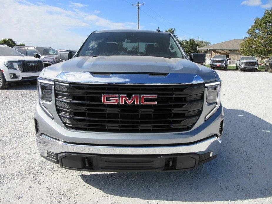 new 2025 GMC Sierra 1500 car, priced at $43,206