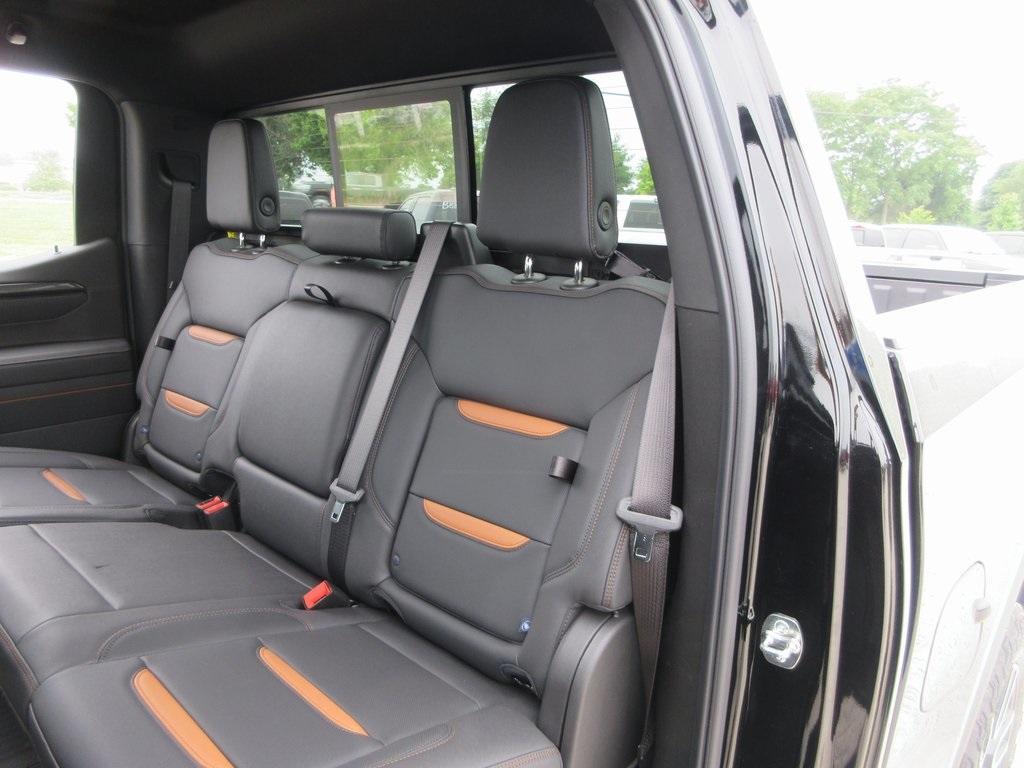 new 2025 GMC Sierra 1500 car, priced at $64,137
