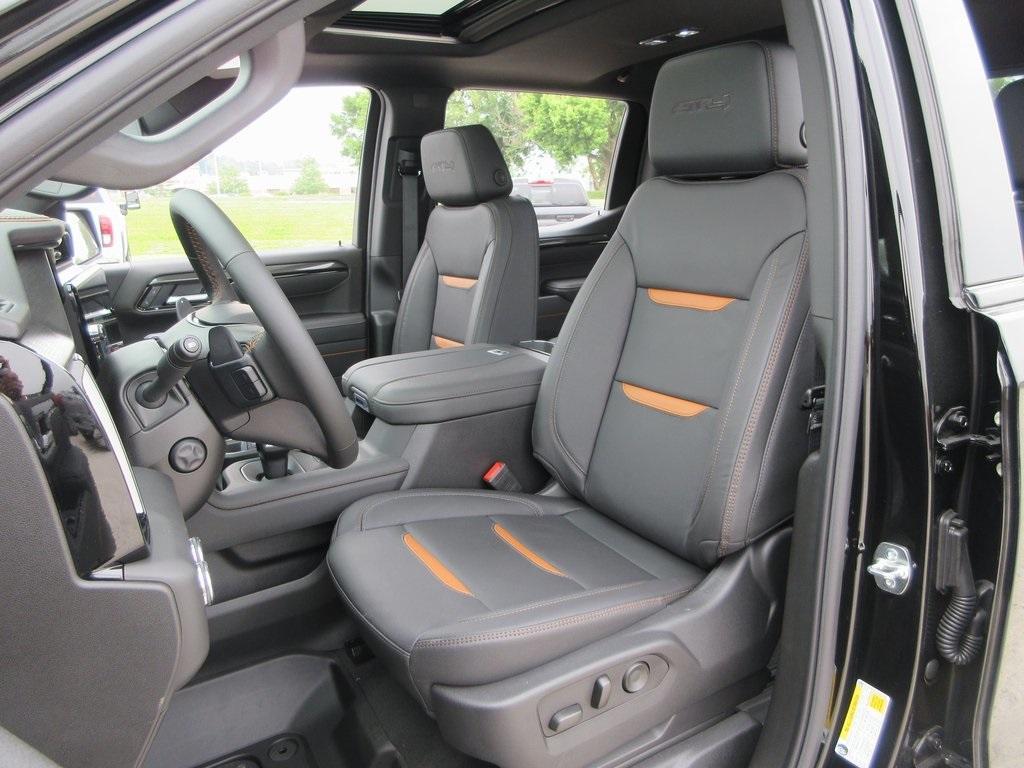 new 2025 GMC Sierra 1500 car, priced at $64,137