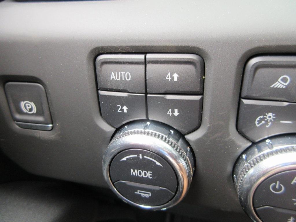 new 2025 GMC Sierra 1500 car, priced at $64,137