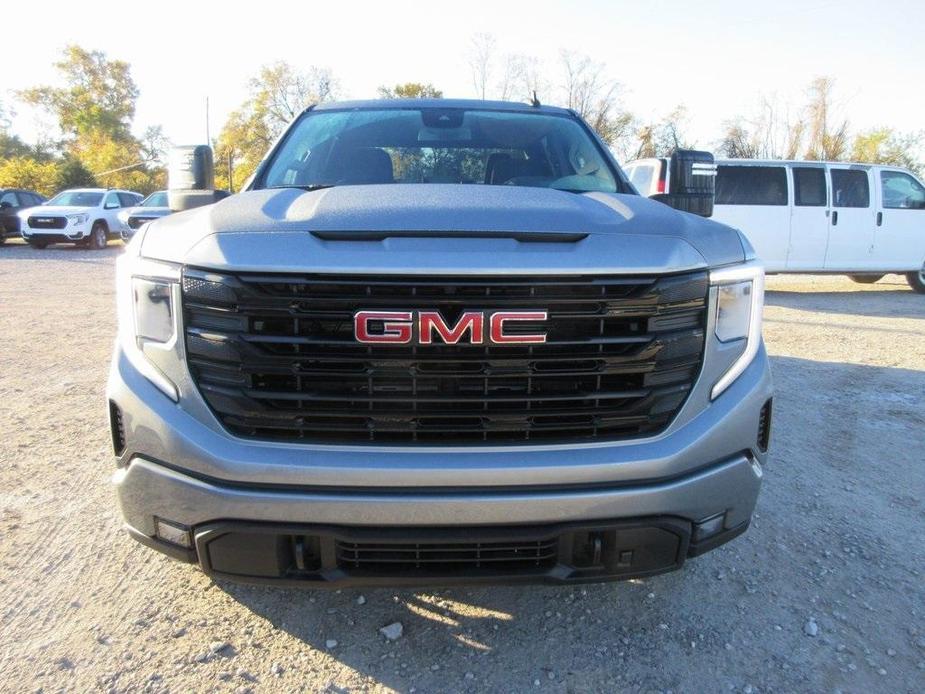 new 2025 GMC Sierra 1500 car, priced at $57,227