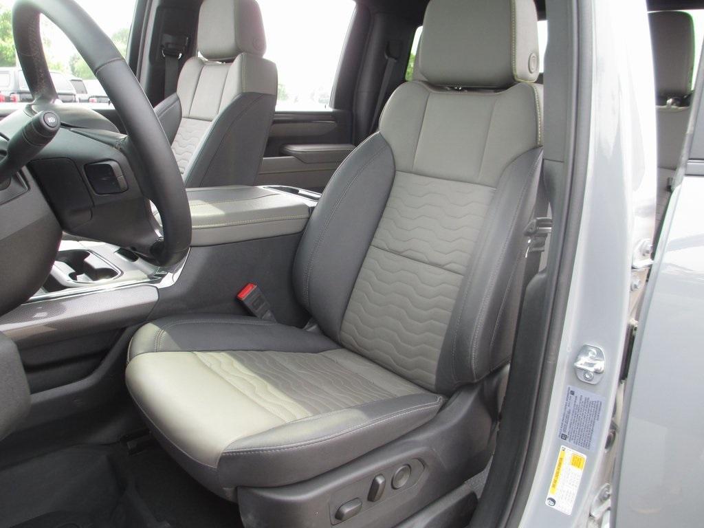 used 2025 Chevrolet Silverado 2500 car, priced at $80,995
