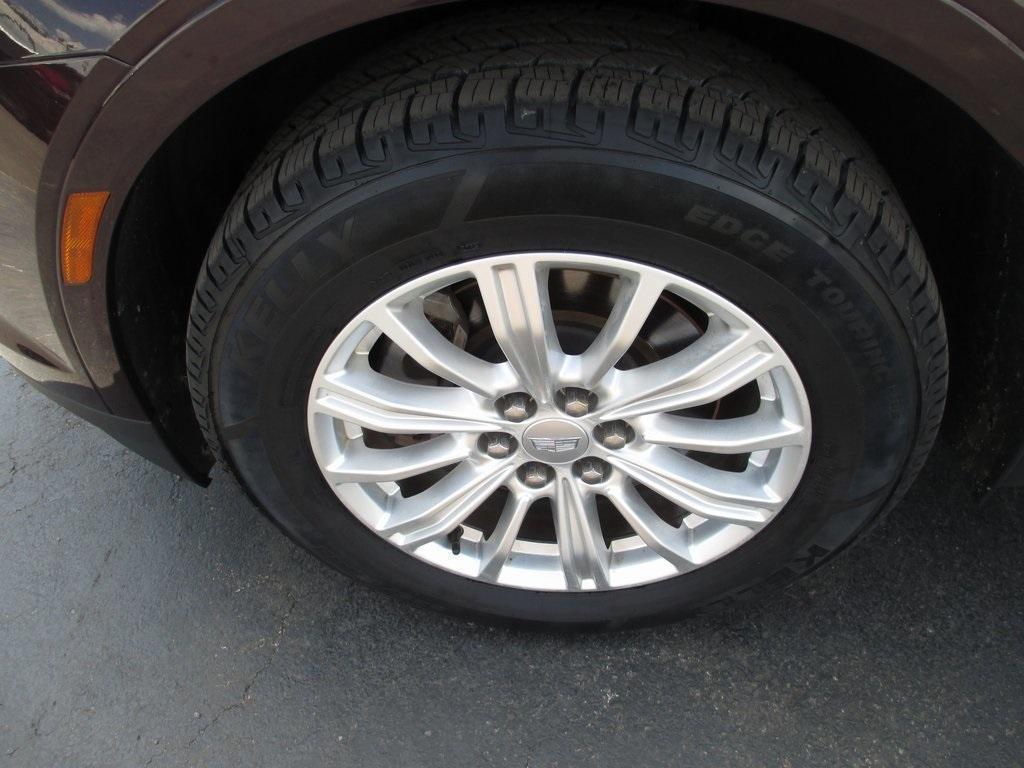 used 2017 Cadillac XT5 car, priced at $15,995