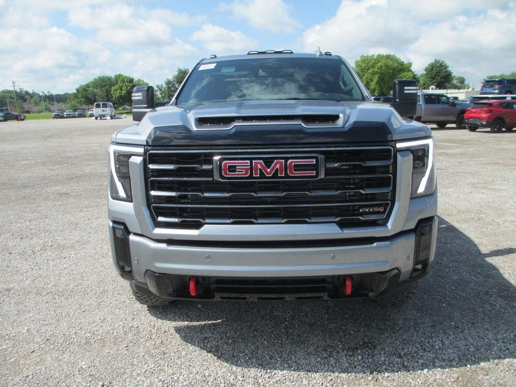 new 2025 GMC Sierra 3500 car, priced at $79,357
