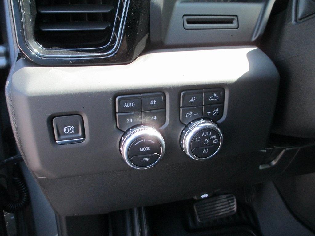 new 2025 GMC Sierra 3500 car, priced at $79,357