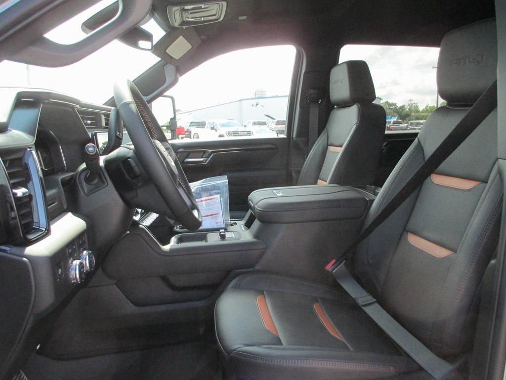 new 2025 GMC Sierra 3500 car, priced at $79,357