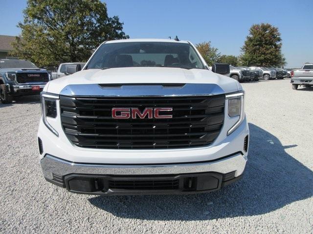 new 2025 GMC Sierra 1500 car, priced at $42,613