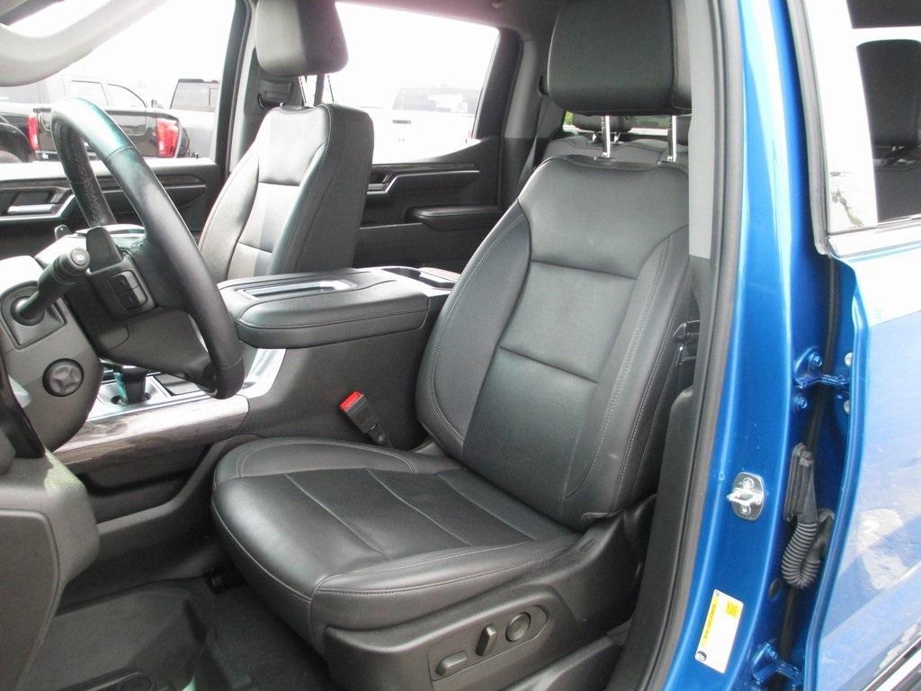 used 2022 Chevrolet Silverado 1500 car, priced at $41,995