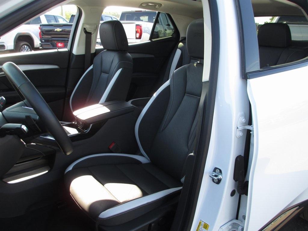 used 2024 Buick Envision car, priced at $31,995