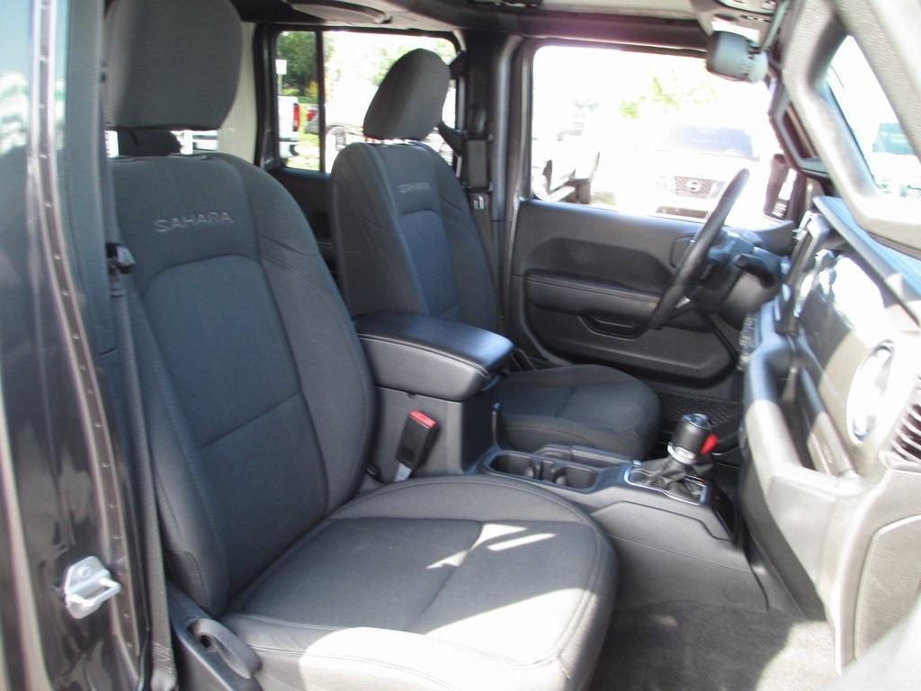 used 2021 Jeep Wrangler Unlimited car, priced at $31,995
