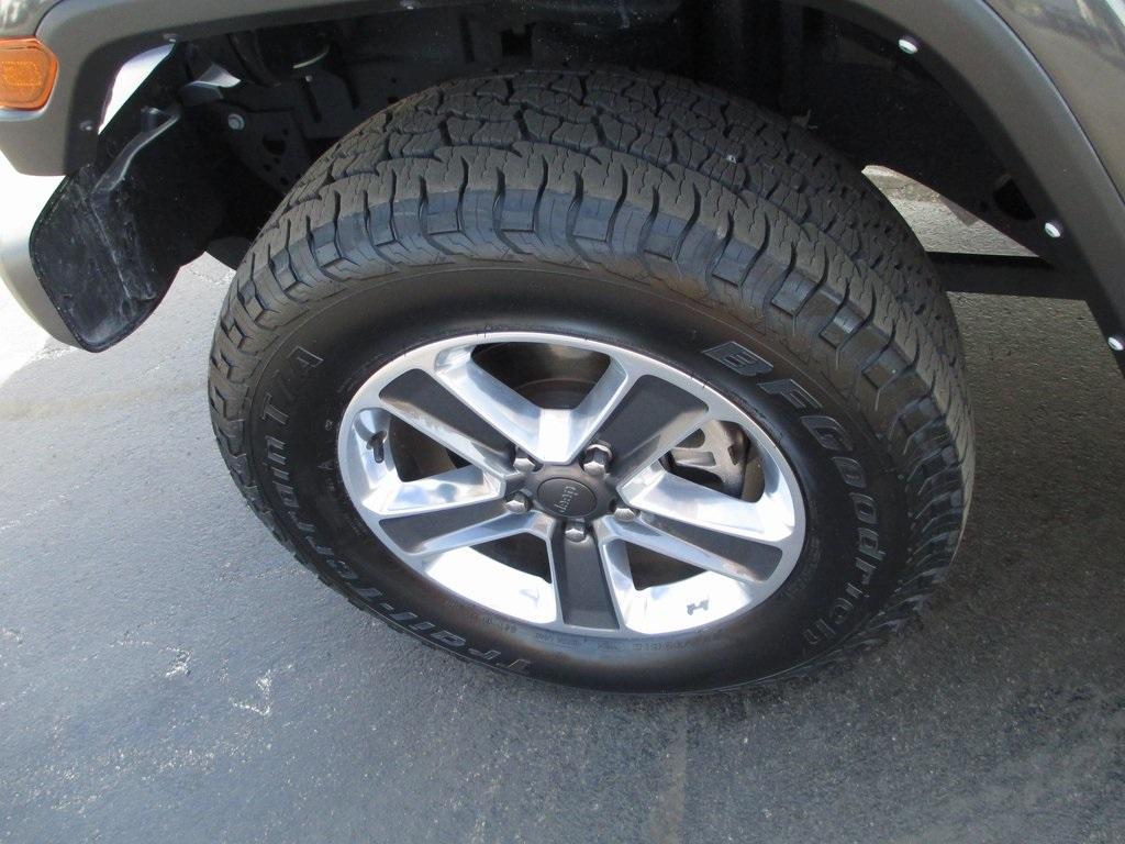 used 2021 Jeep Wrangler Unlimited car, priced at $31,995