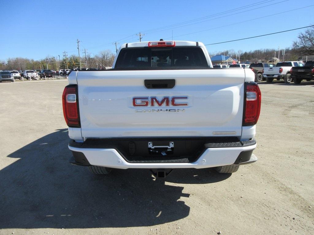 new 2025 GMC Canyon car, priced at $41,412