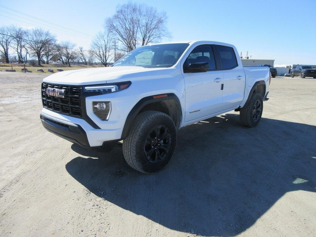 new 2025 GMC Canyon car, priced at $41,412