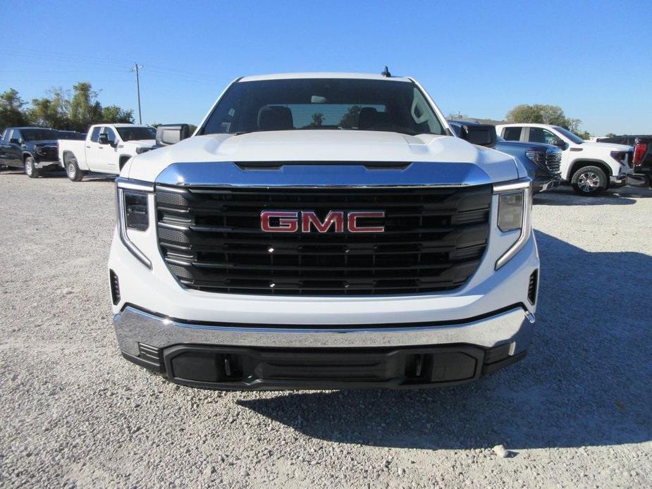 new 2025 GMC Sierra 1500 car, priced at $45,812