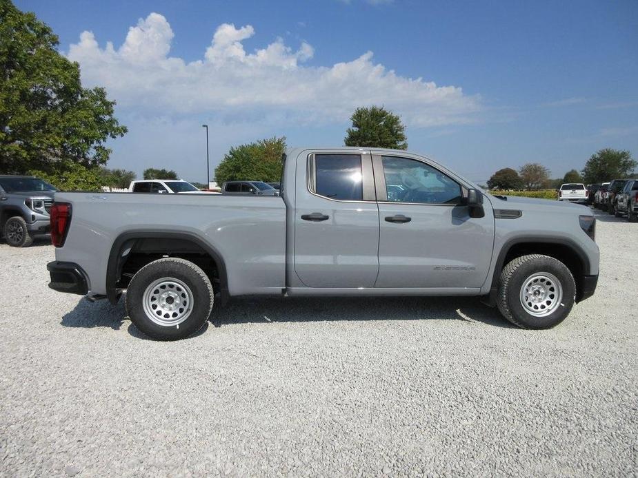 new 2025 GMC Sierra 1500 car, priced at $45,941