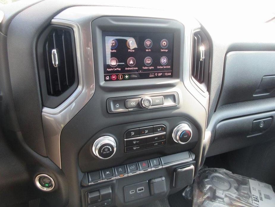 new 2025 GMC Sierra 1500 car, priced at $45,941