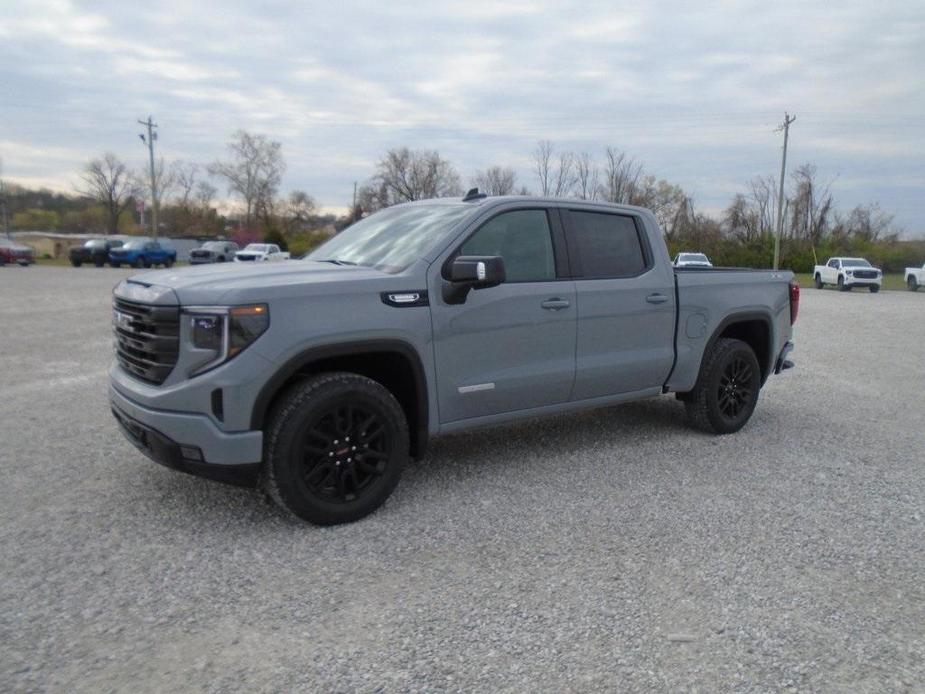 new 2024 GMC Sierra 1500 car, priced at $59,009