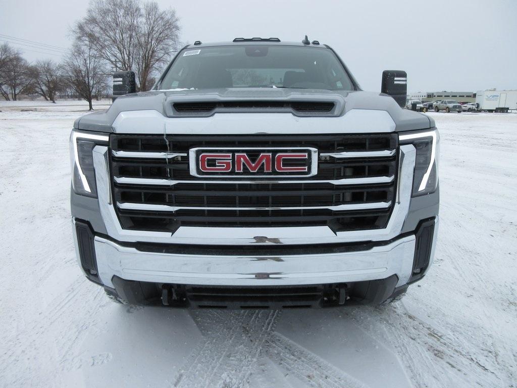 new 2025 GMC Sierra 2500 car, priced at $57,832