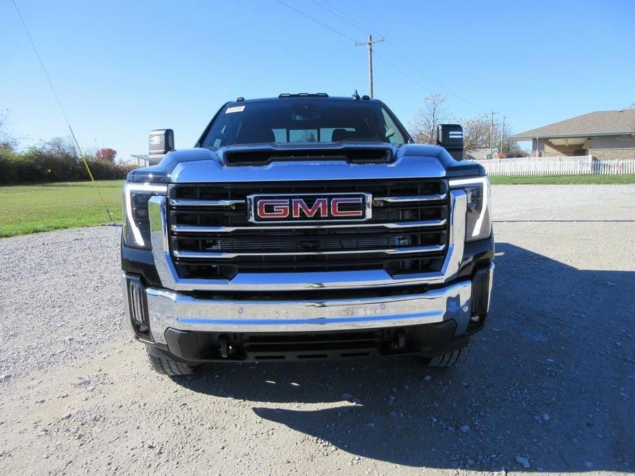 new 2025 GMC Sierra 2500 car, priced at $70,907