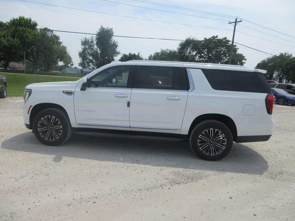 new 2025 GMC Yukon XL car, priced at $76,043
