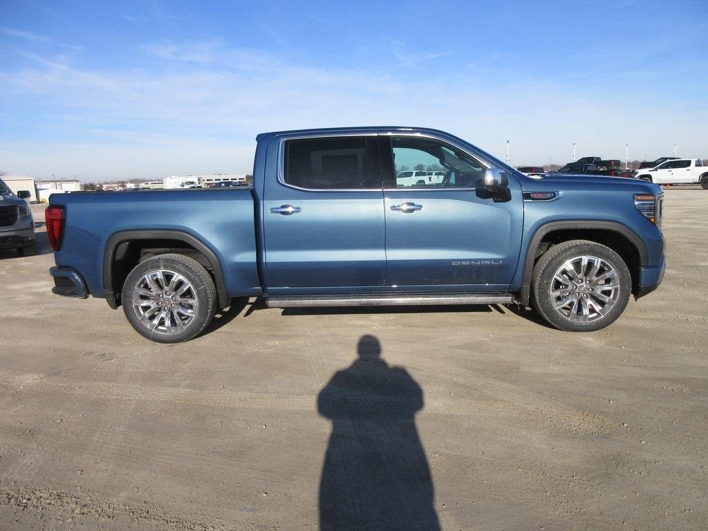 new 2025 GMC Sierra 1500 car, priced at $69,651