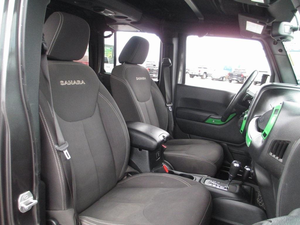 used 2018 Jeep Wrangler JK Unlimited car, priced at $19,995