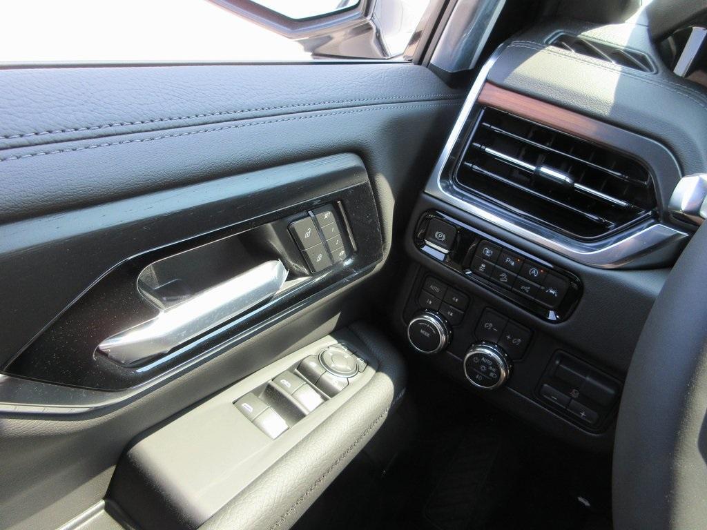 new 2025 GMC Yukon car, priced at $89,911