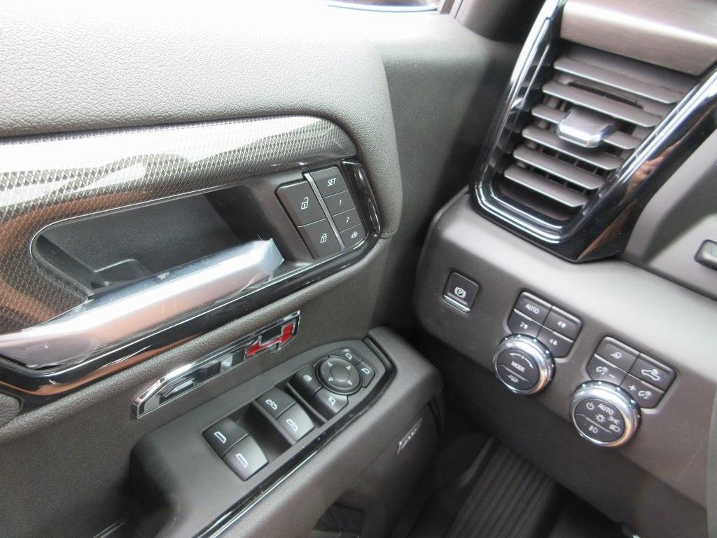 new 2025 GMC Sierra 1500 car, priced at $64,779