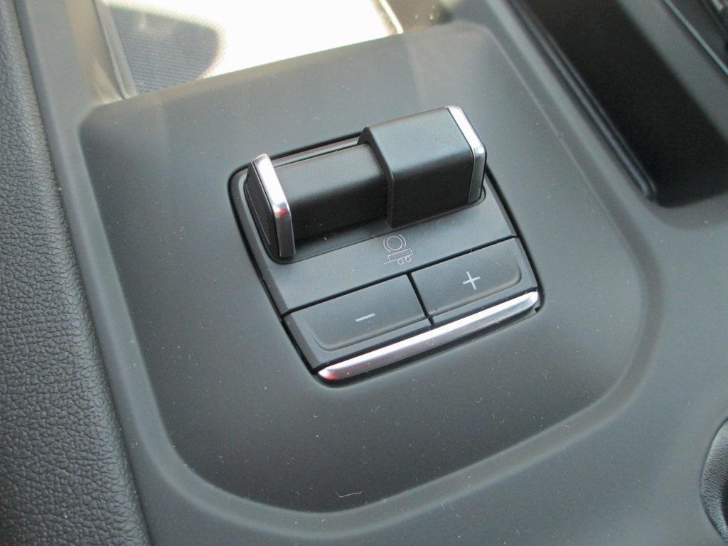new 2025 GMC Sierra 2500 car, priced at $69,178