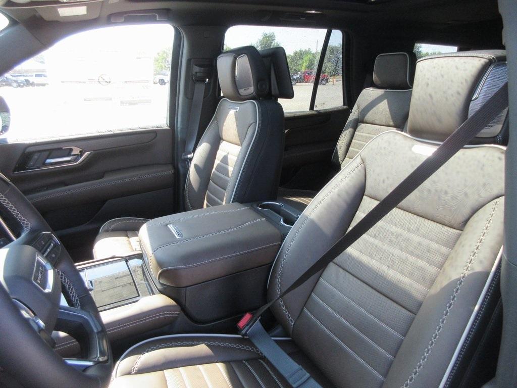 new 2025 GMC Yukon car, priced at $104,090