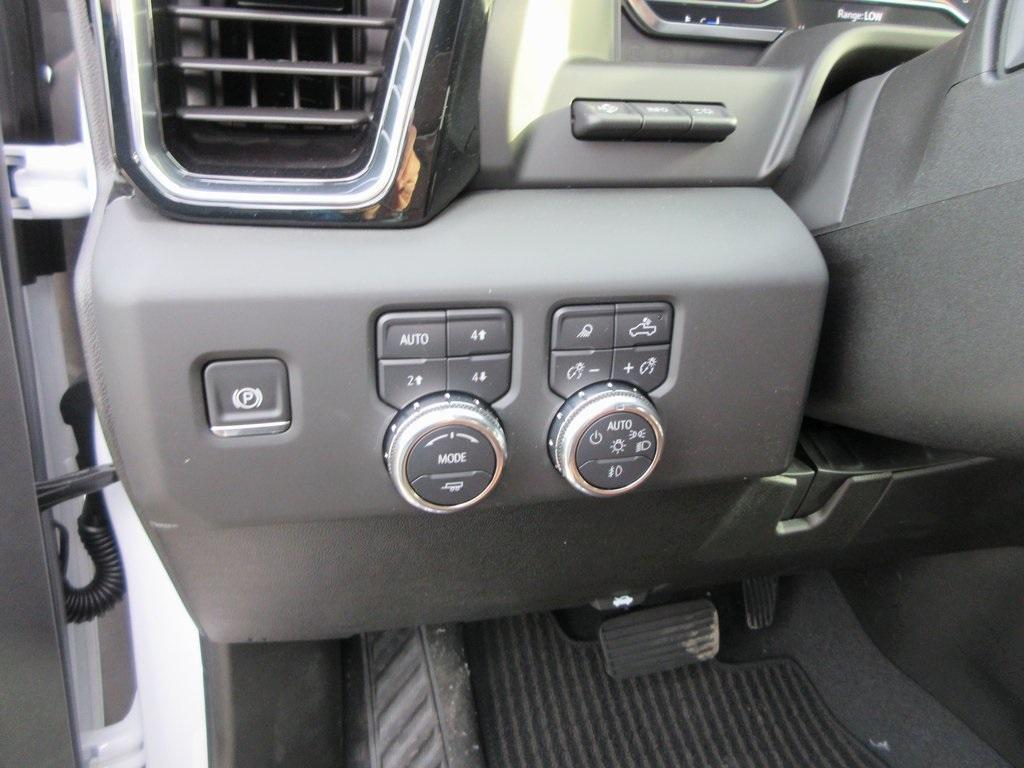 new 2025 GMC Sierra 2500 car, priced at $100,825