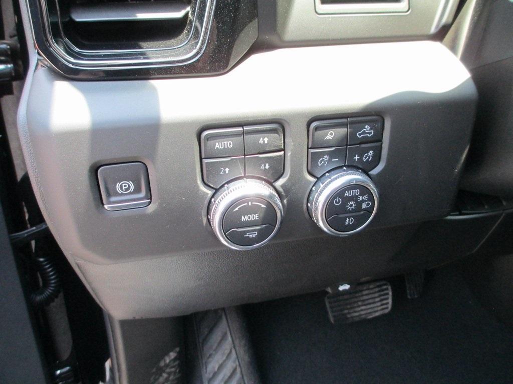 new 2025 GMC Sierra 1500 car, priced at $64,137
