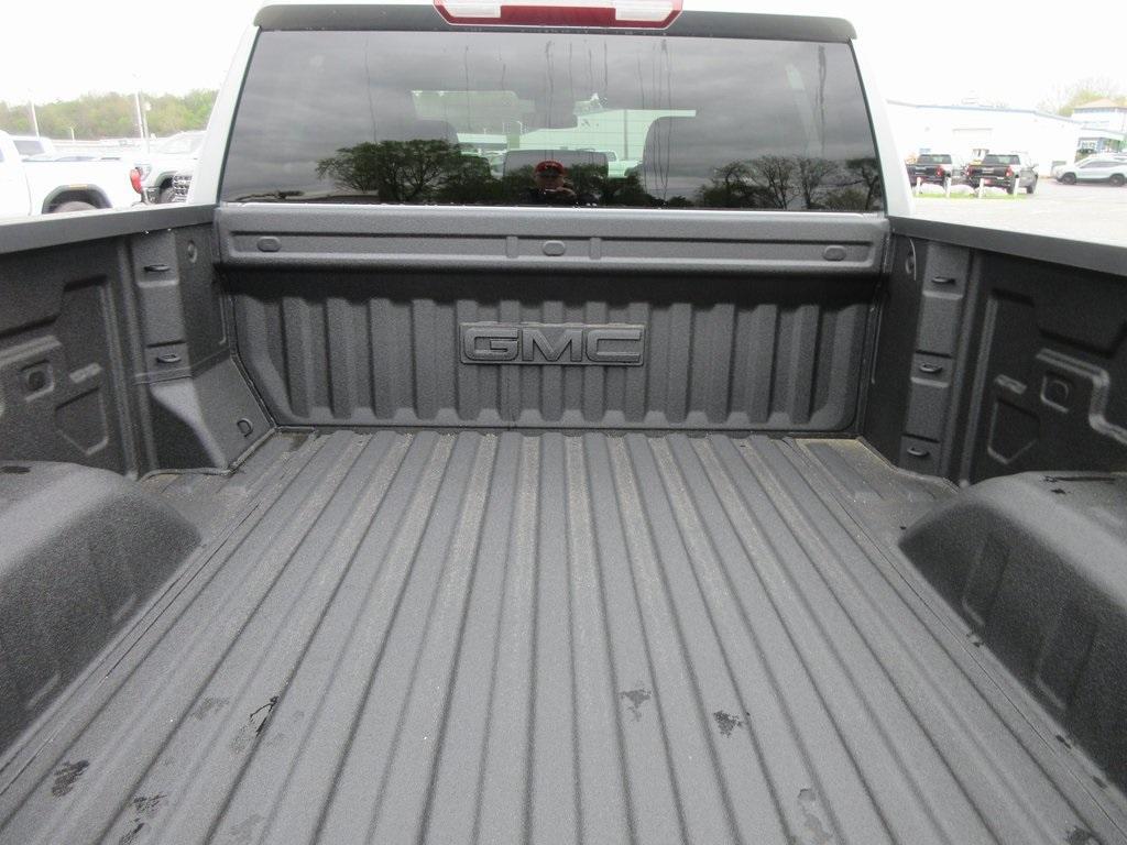 new 2025 GMC Sierra 1500 car, priced at $51,888