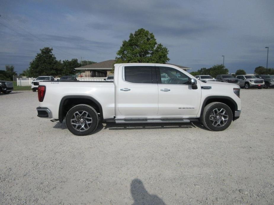 new 2024 GMC Sierra 1500 car, priced at $58,128