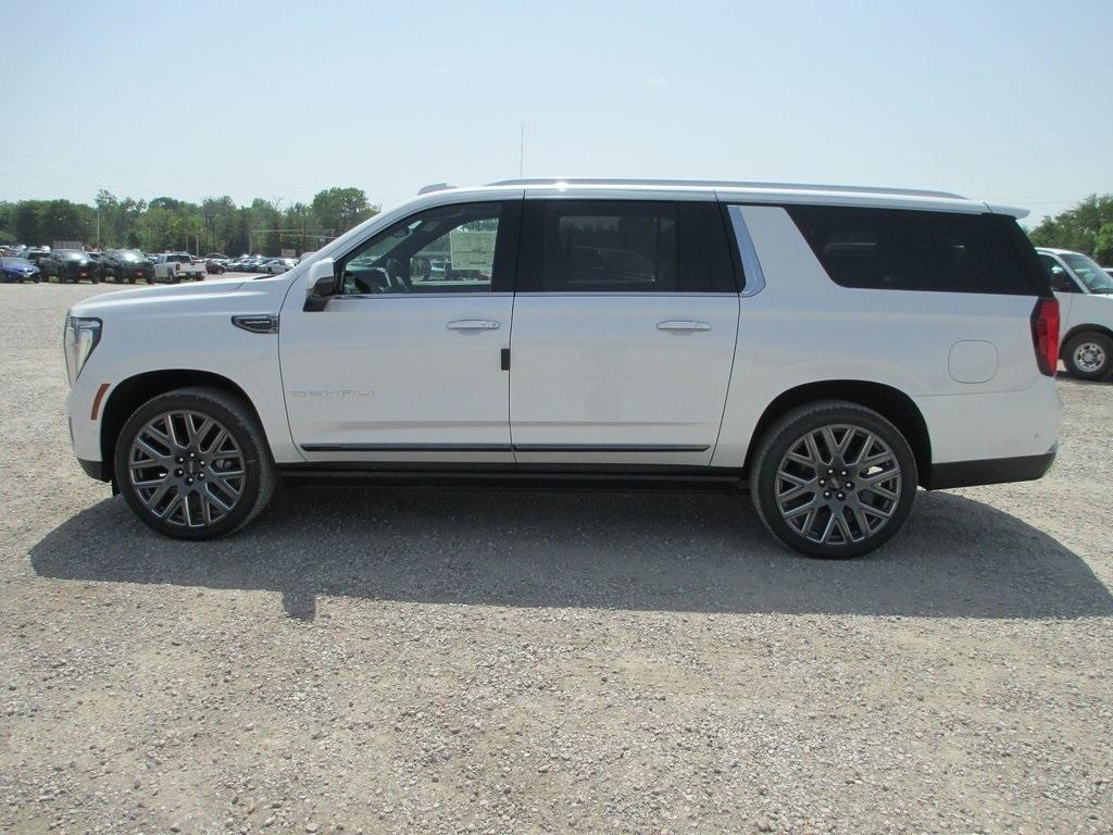 new 2025 GMC Yukon XL car, priced at $110,440