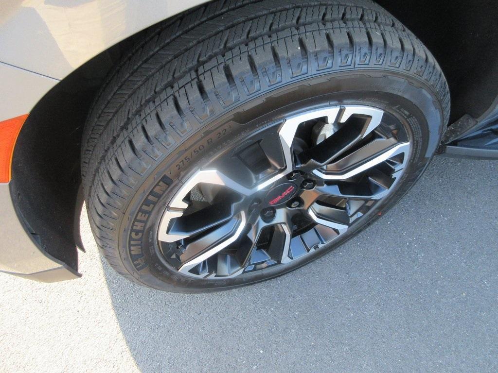 used 2022 GMC Yukon car, priced at $54,995