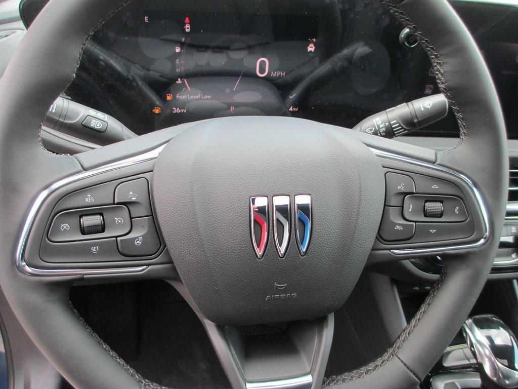 new 2025 Buick Envista car, priced at $28,272