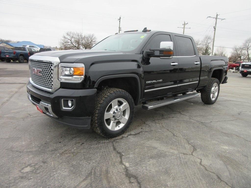 used 2016 GMC Sierra 2500 car, priced at $35,995